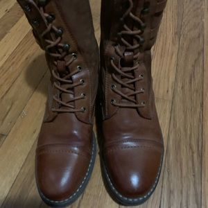 Brown Lace-up boot